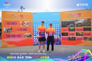 Tiktoker Chạy Mất Dép cùng ông của mình tham gia giải chay